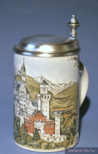 Коллекционная немецкая пивная кружка с изображением замка Нойшванштайн