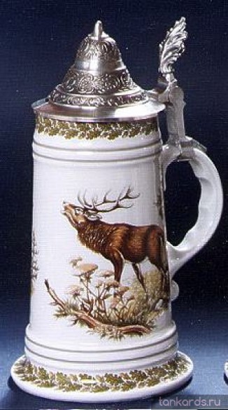 Немецкая керамическая пивная кружка с крышкой и утолщенным дном с изображением оленя