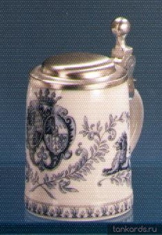 Сувенирная кружка с гербом и крышкой