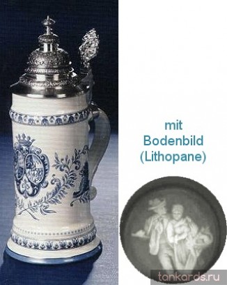 Фарфоровая пивная кружка с крышкой, полупрозрачным дном и рисунком баварского герба в голубых тонах
